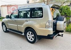 میتسوبیشی پاجیرۆ